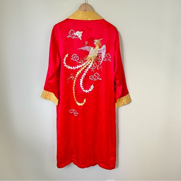 Vintage 100% Silk Chinese Dragon Embroidered Robe Kimono Red and Gold - Picture 1 of 11